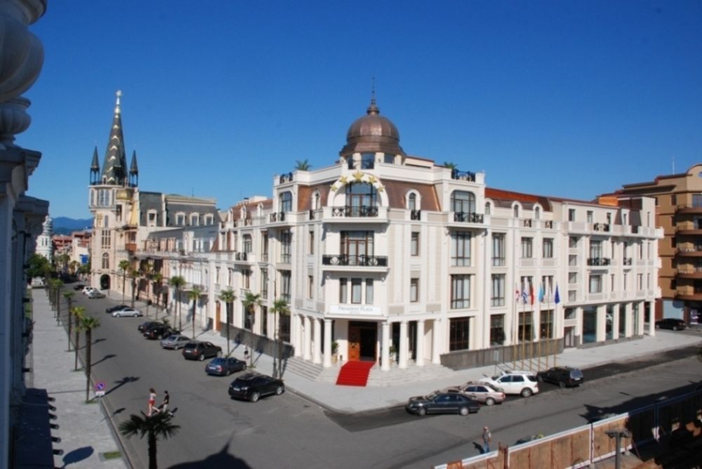 Hotel & Casino President Batumi Exterior foto